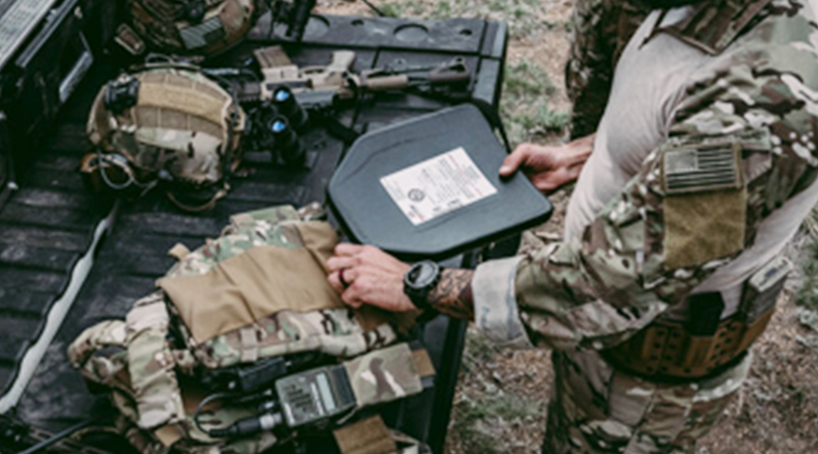 輕量化的增強鋁合金防彈插板,對比鋼板重量可減輕50%且防護(hù)等級不變