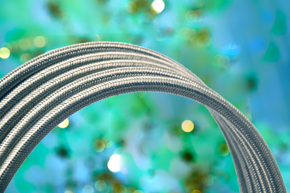 隨著無人機裝備性能的不斷提高,對鍍金屬特種輕型防波套需求不斷增長